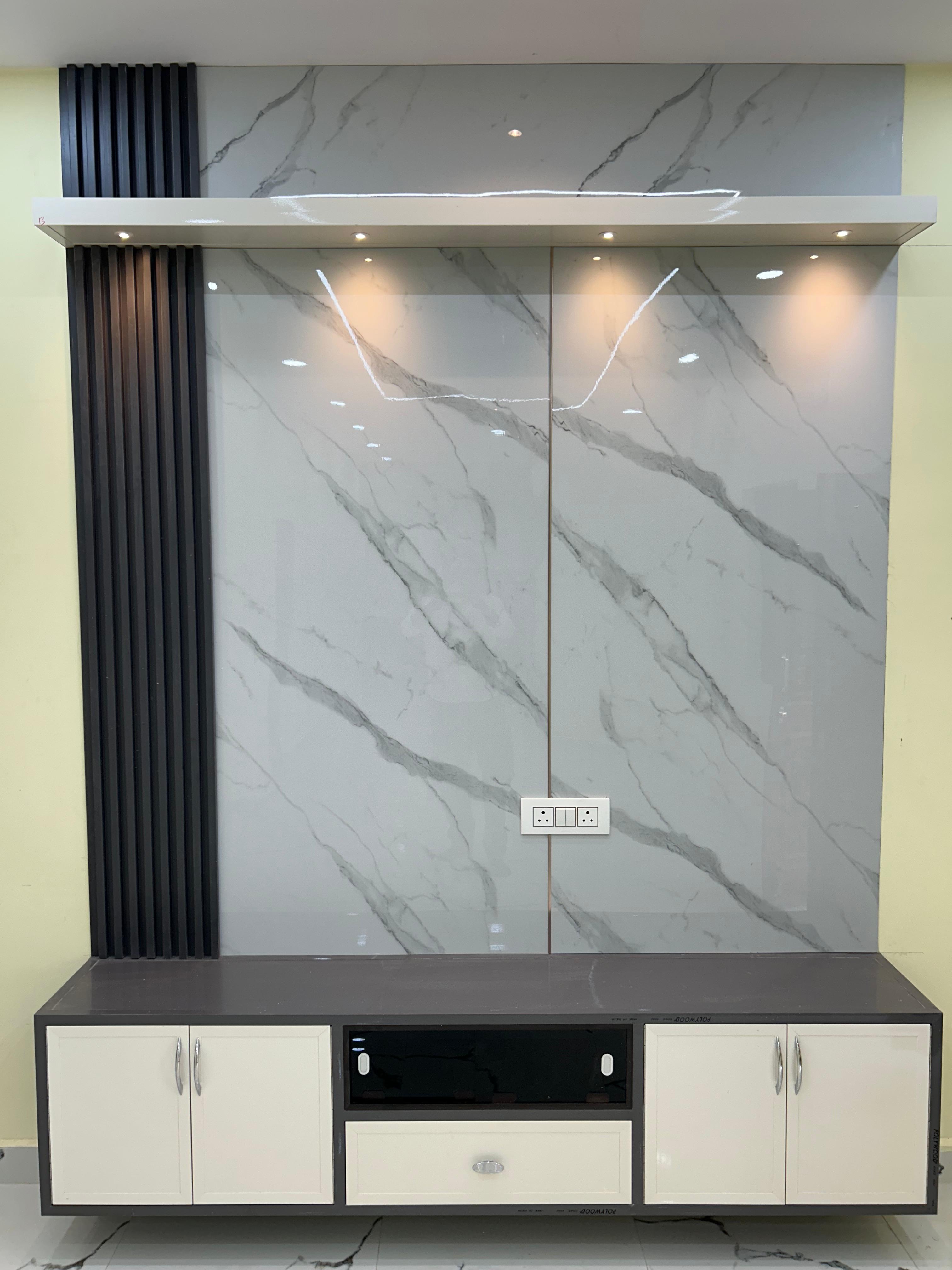 TV Unit with Marble and Dark Wood Slats